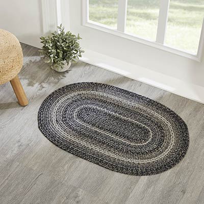 Sawyer Mill Black 24 x 36 inch Oval Braided Rug - The Weed Patch