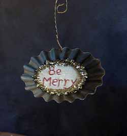 Tart Tin Stitchery Ornament - Be Merry
